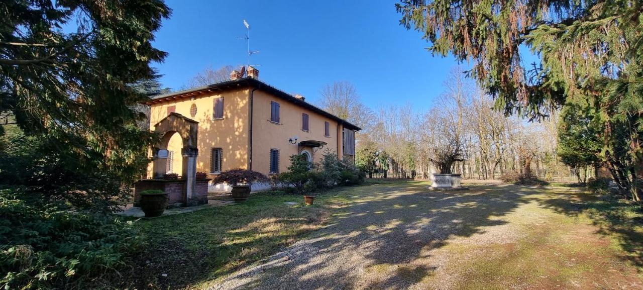 Farolfi Apartments Villa Galliera Bologna Exterior photo
